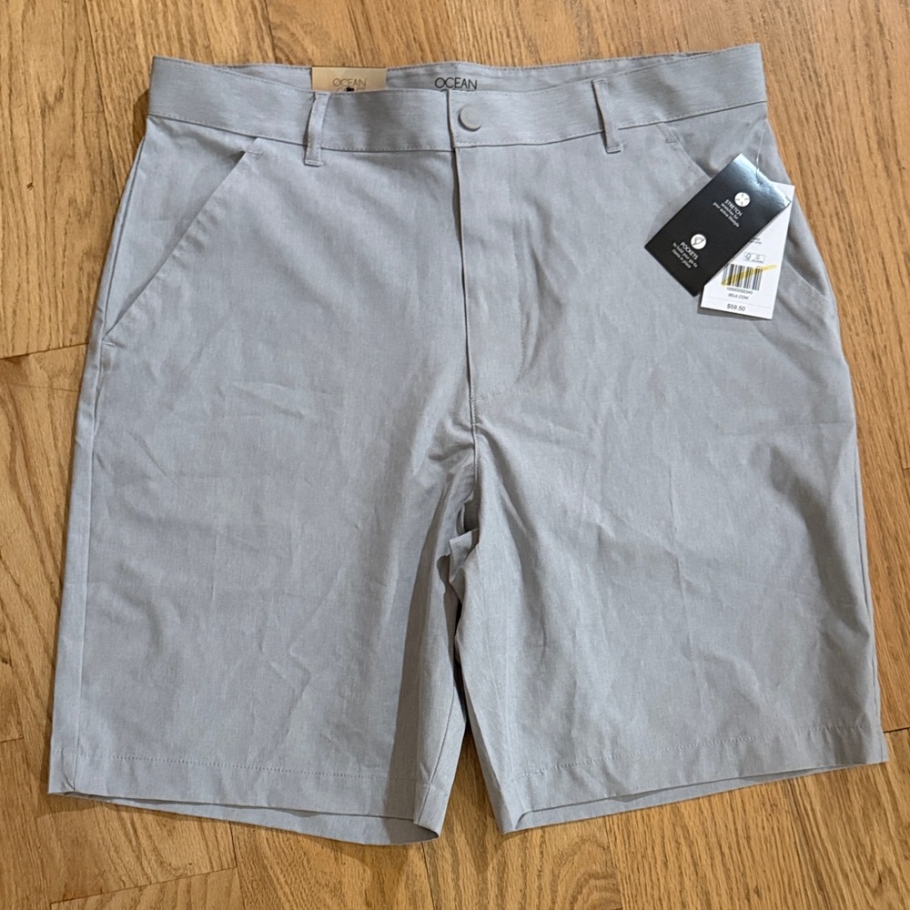Ocean Coast Men's Light Gray Flat Front Shorts